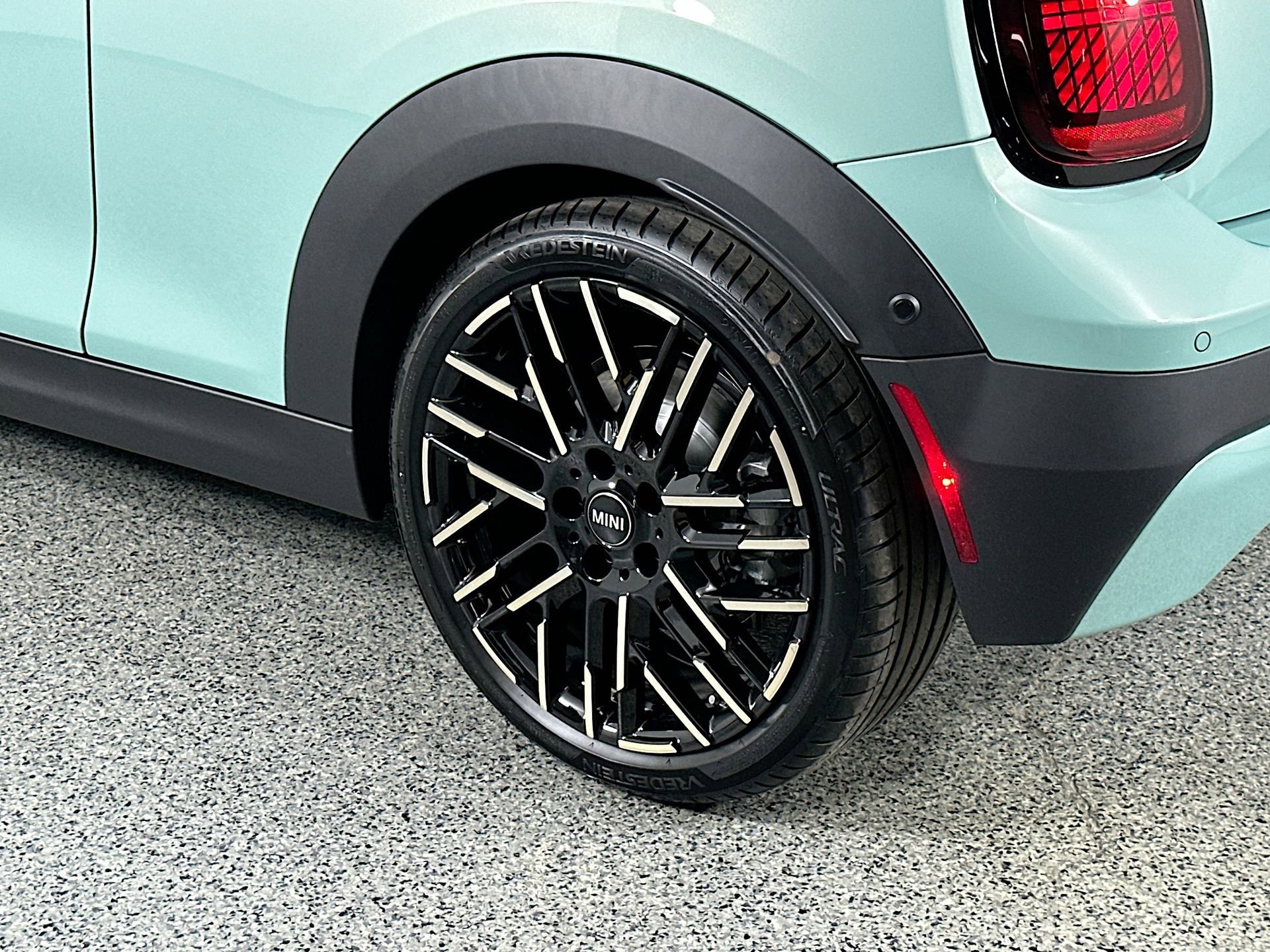 New 2026 MINI Cooper S image 10