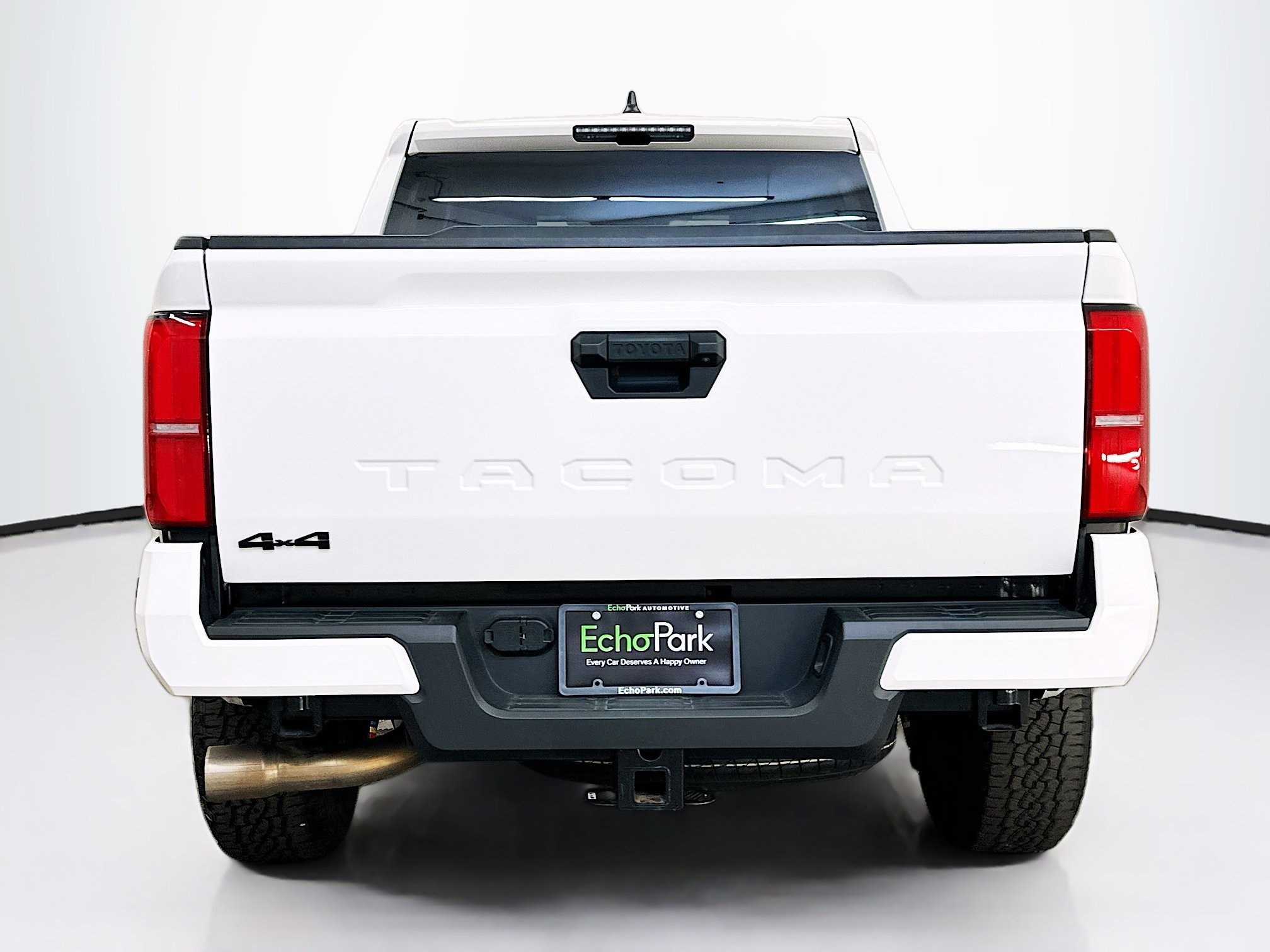 Used 2025 Toyota Tacoma TRD Off-Road AWD/4WD image 7