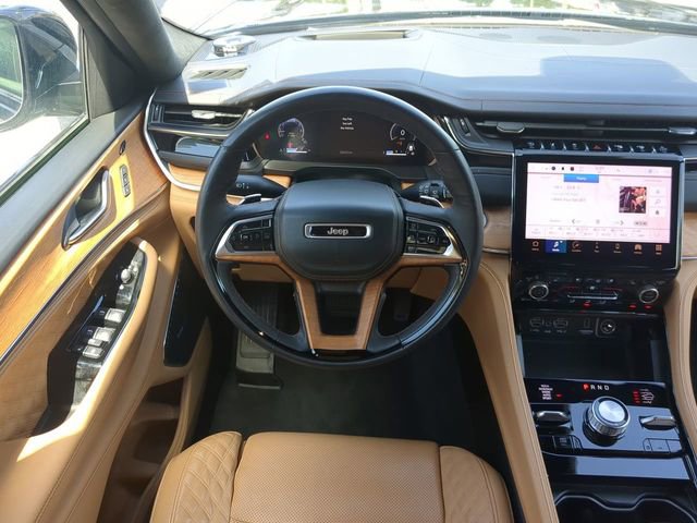 Certified 2023 Jeep Grand Cherokee L Summit AWD/4WD image 20