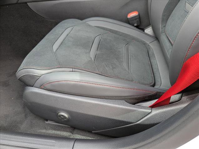 New 2026 Mercedes-Benz C 43 AMG 4MATIC Sedan image 4