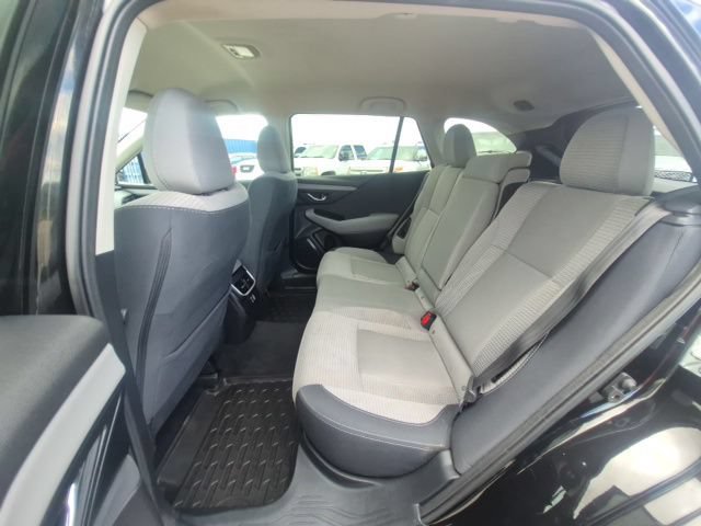 Used 2023 Subaru Outback Premium AWD/4WD image 13