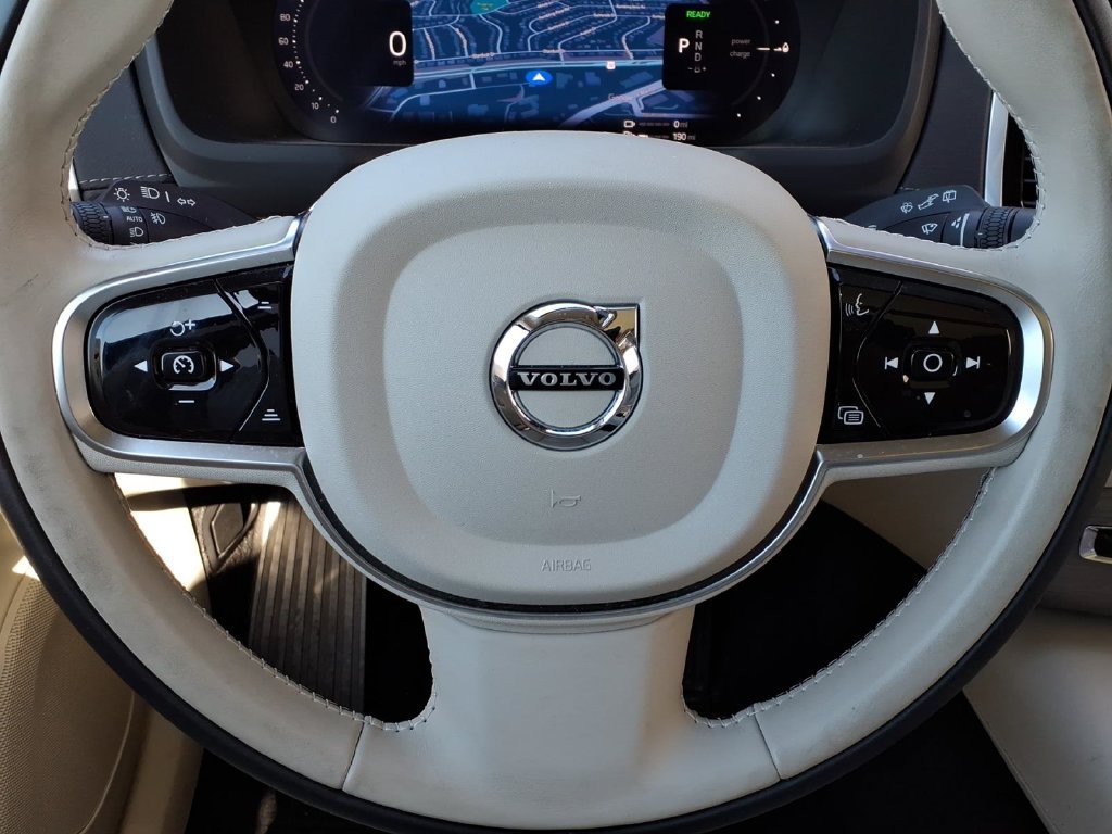 Certified 2024 Volvo XC90 T8 Ultimate w/ Protection Package Premier AWD/4WD image 13