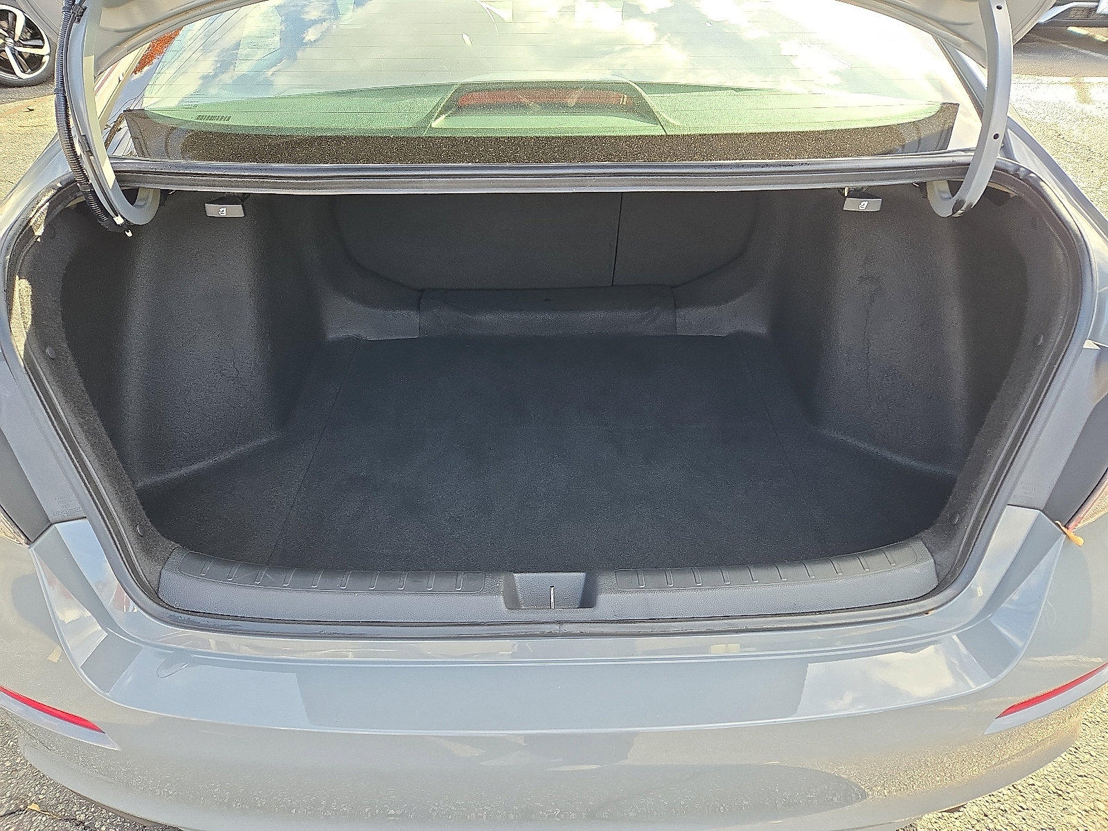 Certified 2025 Honda Civic Sport image 28