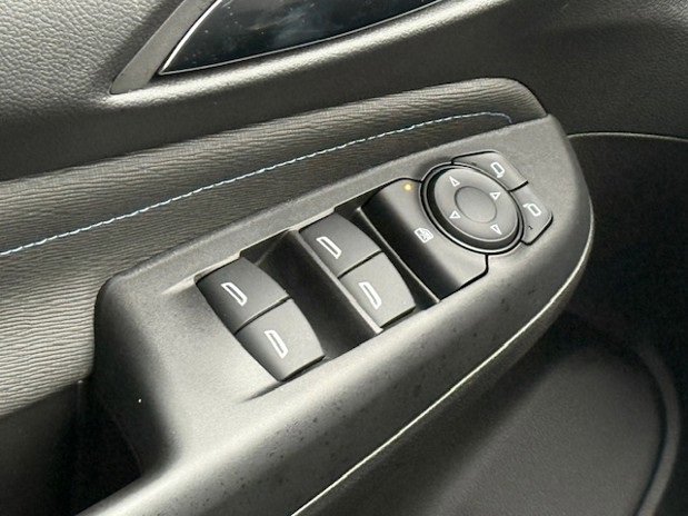 New 2026 Buick Envista Sport Touring image 32