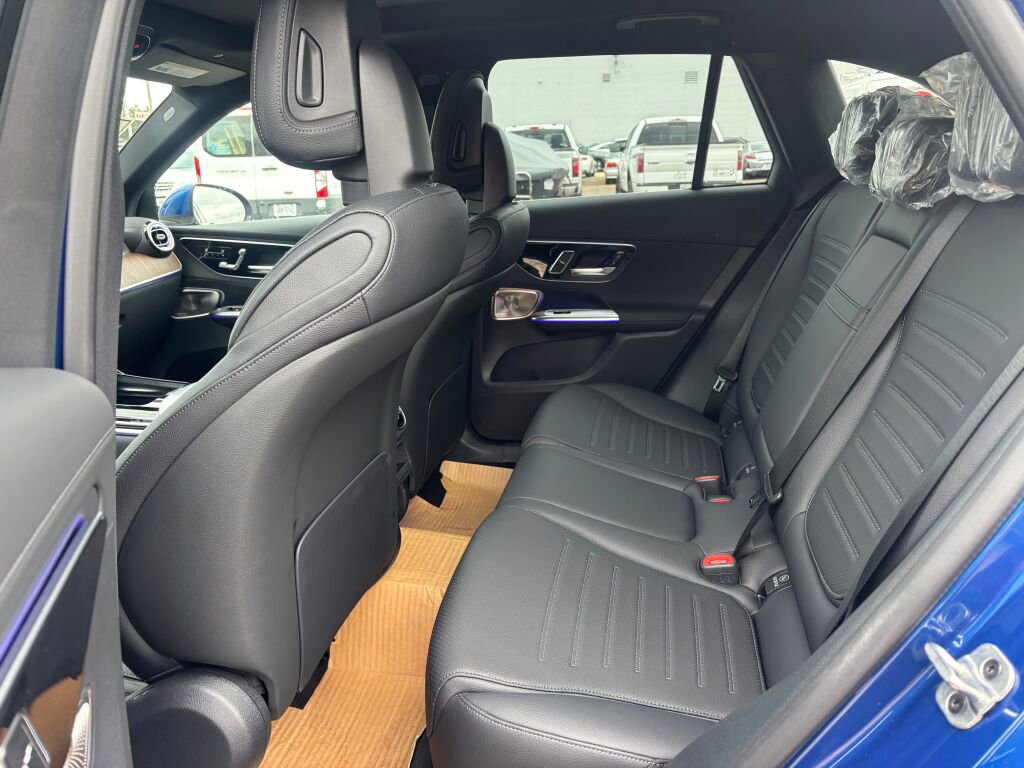New 2026 Mercedes-Benz GLC 300 4MATIC image 10