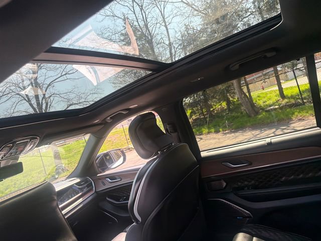 Used 2023 Jeep Grand Cherokee L Summit w/ Advanced Protech Group IV image 33