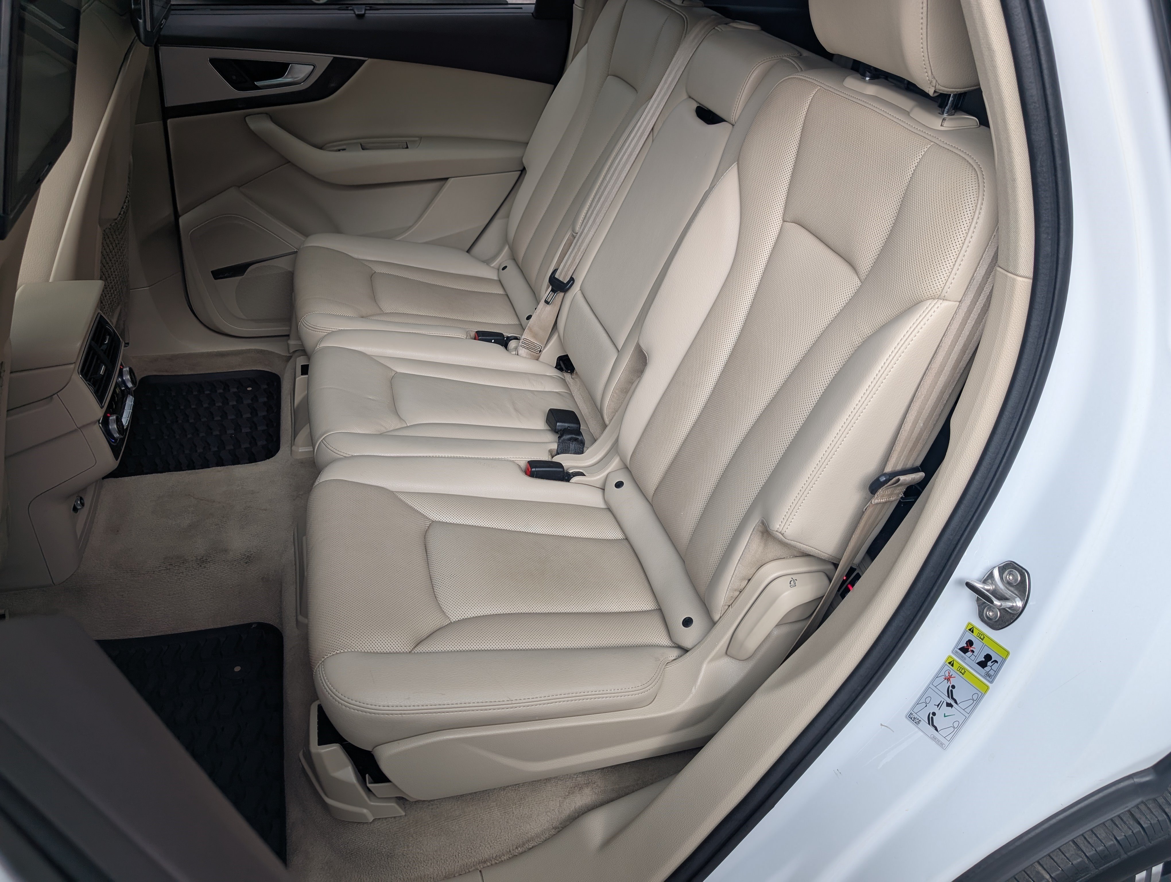 Used 2019 Audi Q7 2.0T Premium Plus w/ Premium Plus Package AWD/4WD image 18