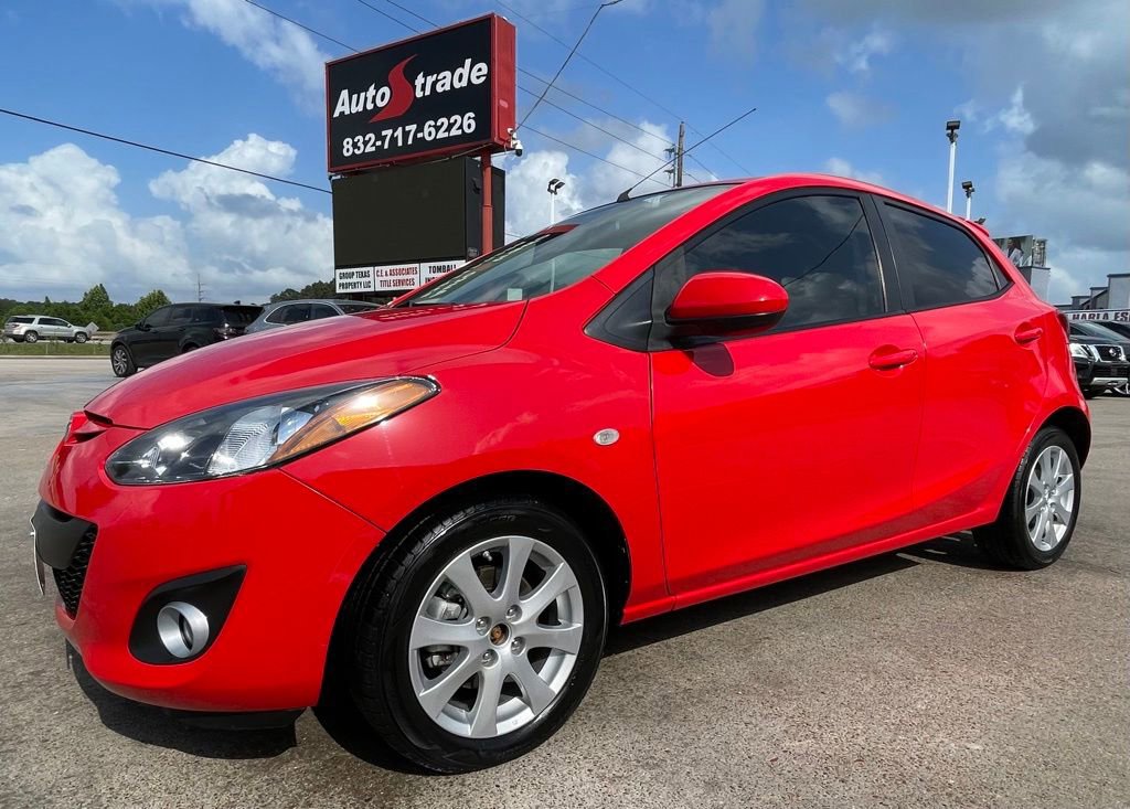Used 2012 MAZDA MAZDA2 Touring FWD image 3