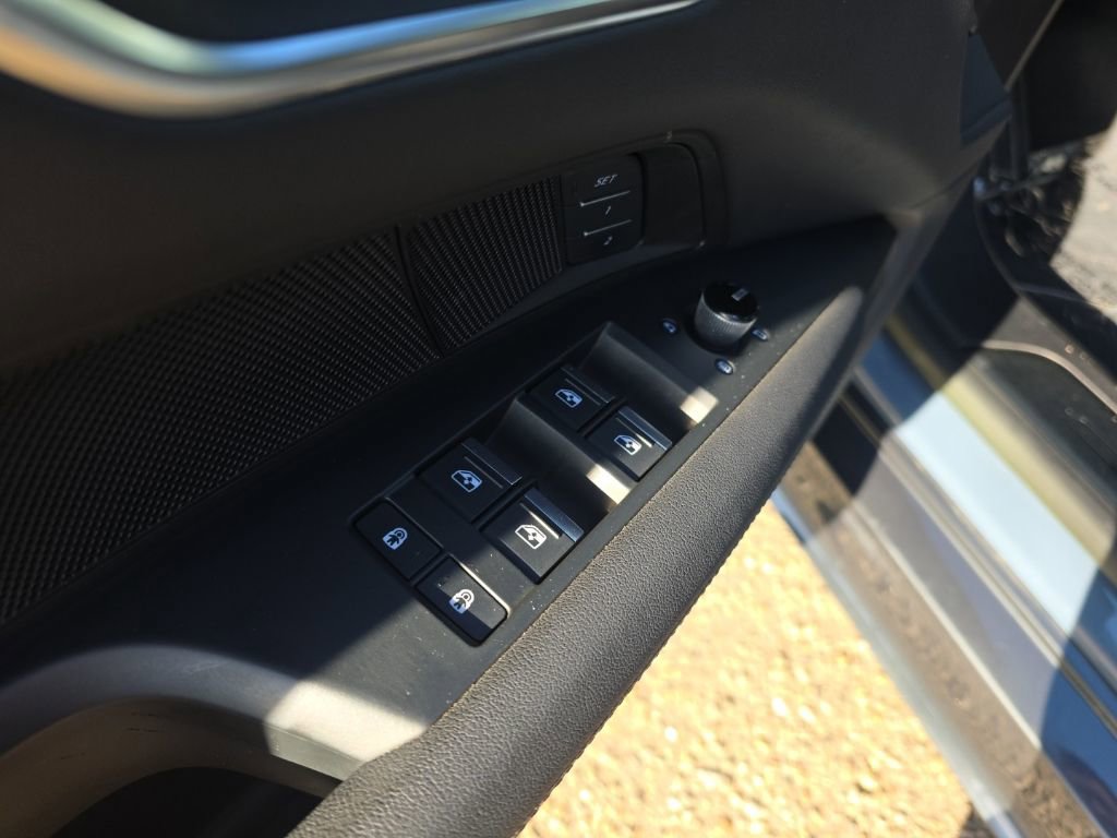 Used 2022 Audi e-tron GT Premium Plus image 10