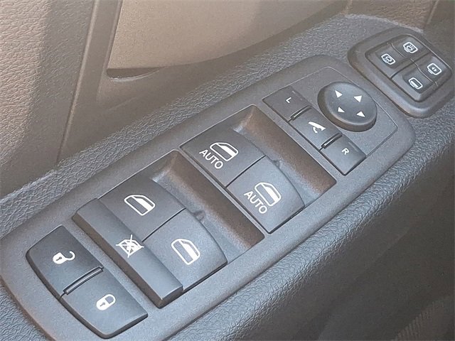 Used 2023 RAM 3500 Tradesman w/ Chrome Appearance Group image 28