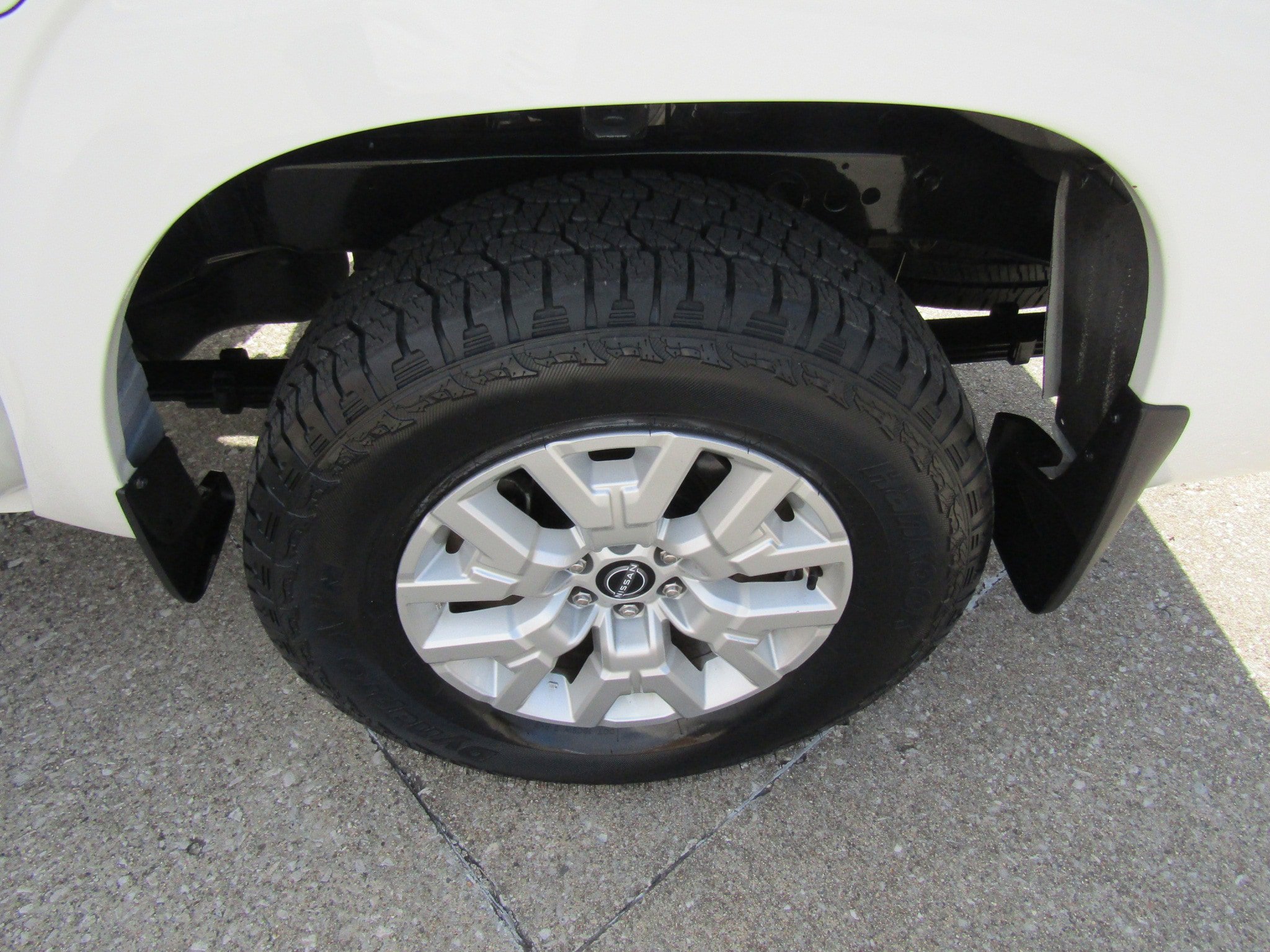 Used 2022 Nissan Frontier SV w/ Technology Package image 10