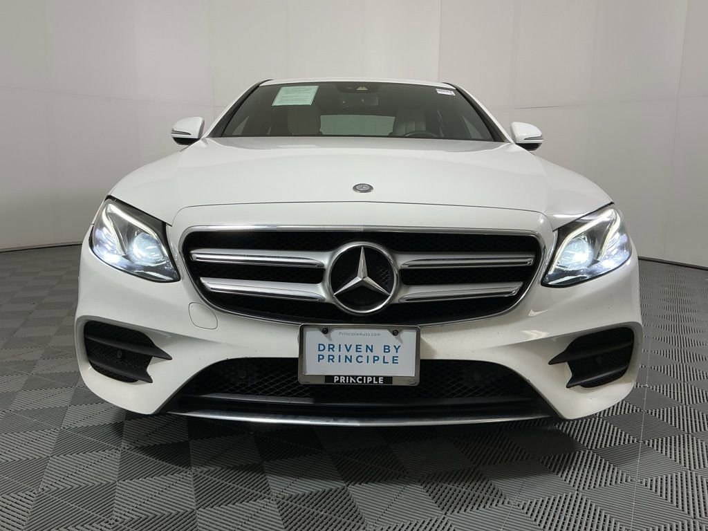 Used 2017 Mercedes-Benz E 300 image 3