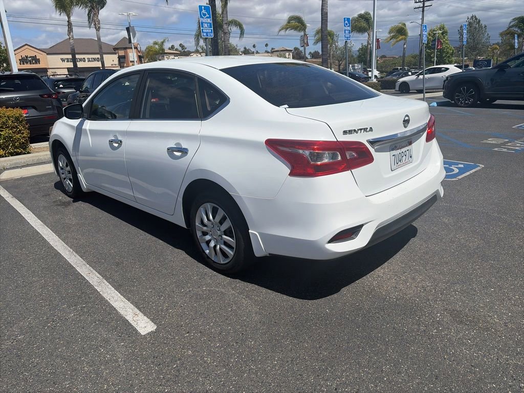 Used 2016 Nissan Sentra S FWD image 7