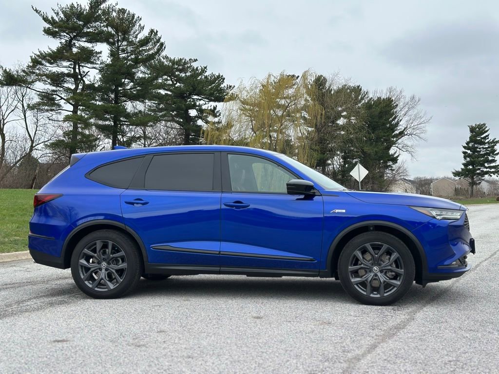 Used 2023 Acura MDX A-Spec image 8