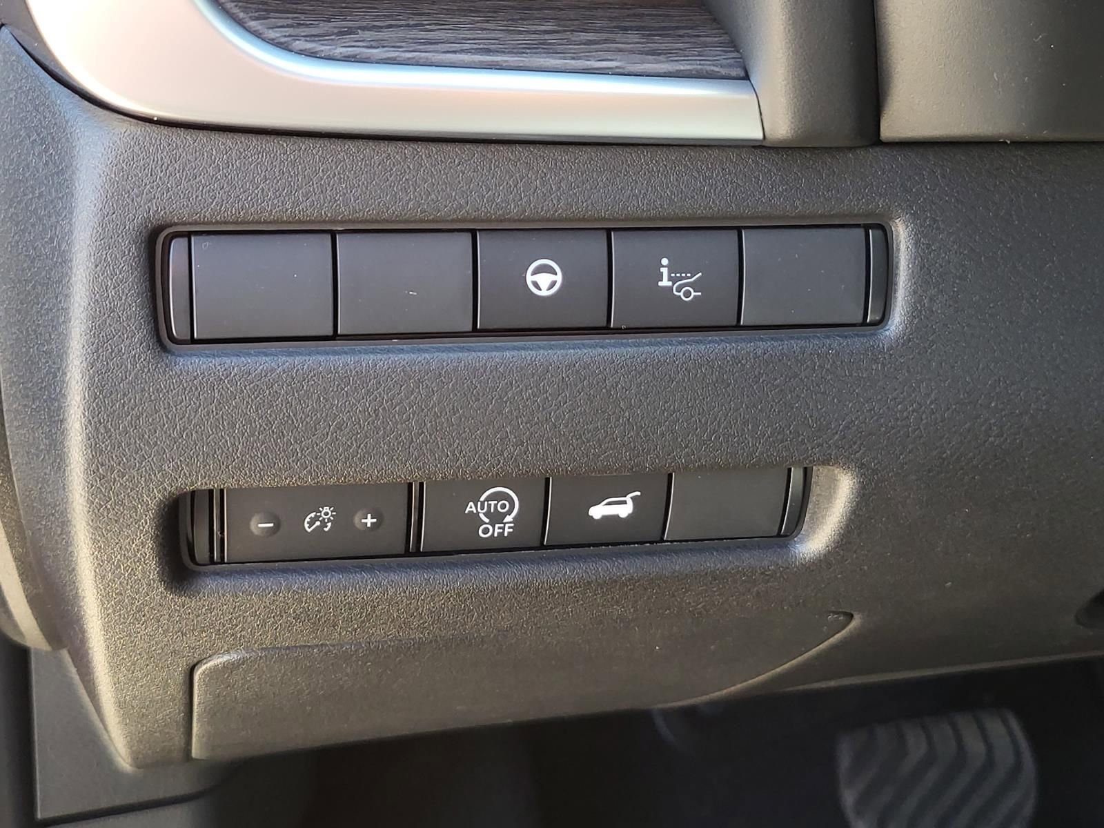 New 2026 Nissan Rogue Platinum image 22