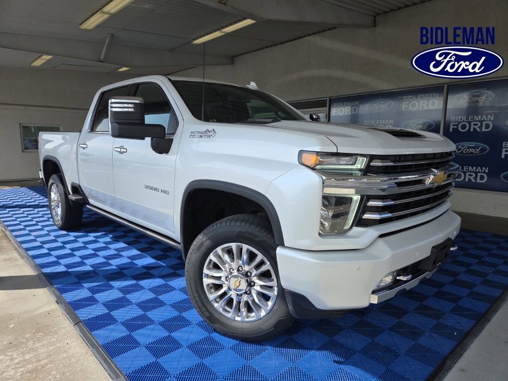 Used 2022 Chevrolet Silverado 3500 High Country w/ Safety Package II AWD/4WD image 1