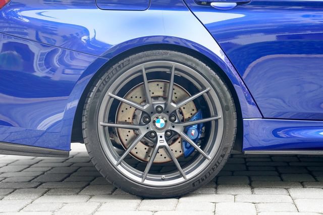 Used 2018 BMW M3 CS w/ Executive Package RWD image 32