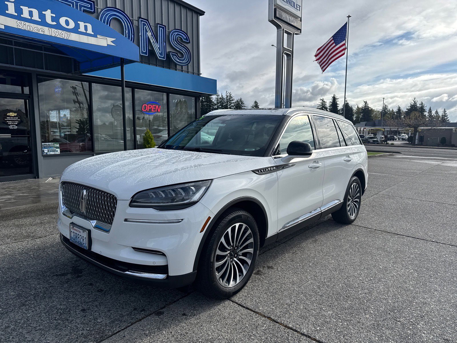 Used 2022 Lincoln Aviator AWD w/ Premium Package image 1