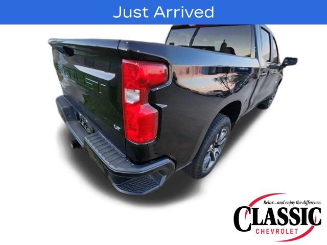 Used 2024 Chevrolet Silverado 1500 LT w/ Z71 Off-Road Package image 11