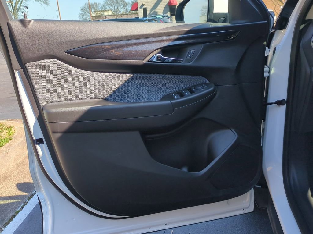 Used 2025 Chevrolet TrailBlazer LT image 11