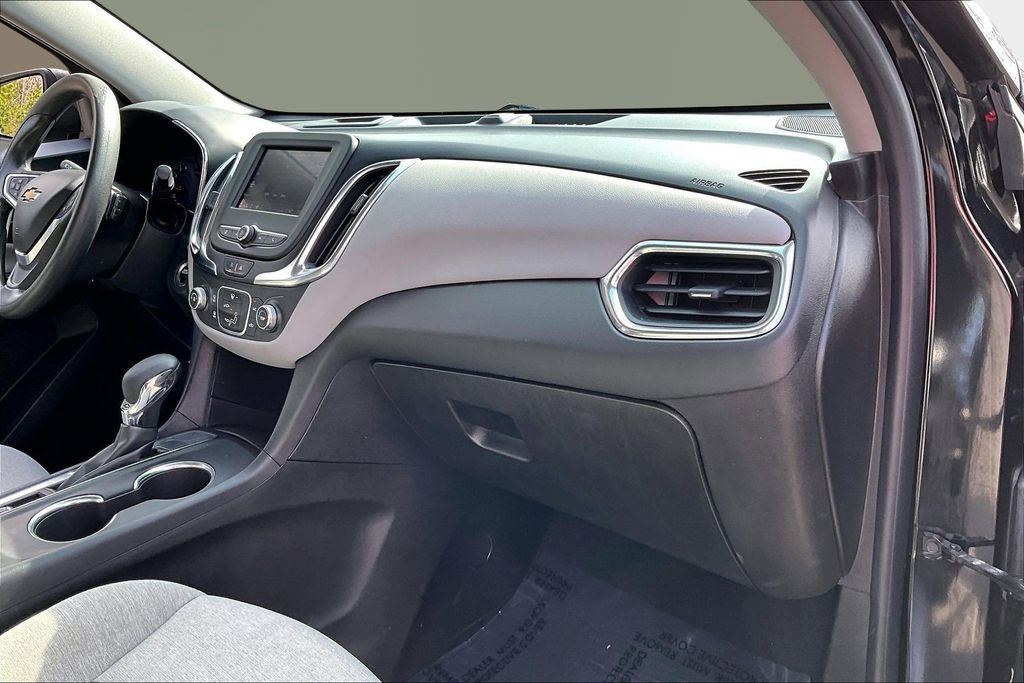 Used 2022 Chevrolet Equinox LS image 18