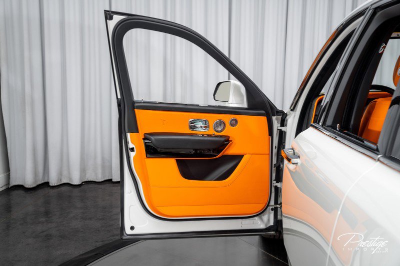 Used 2021 Rolls-Royce Cullinan image 25