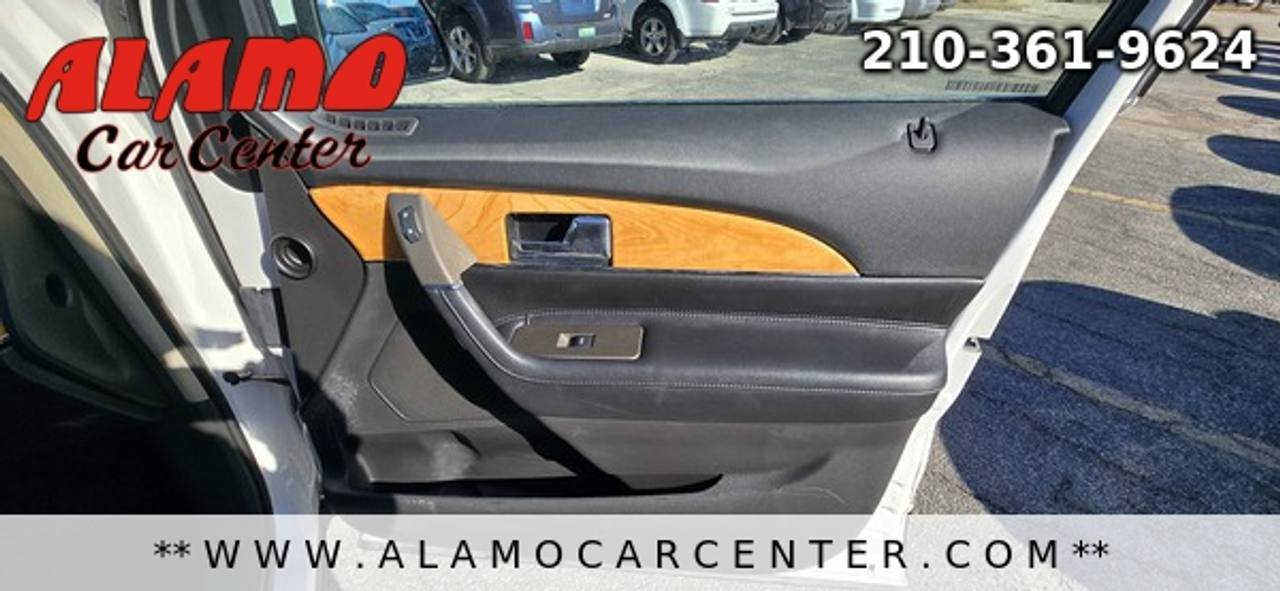 Used 2012 Lincoln MKX FWD image 18
