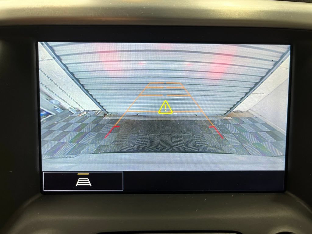Used 2021 GMC Acadia SLT FWD image 15