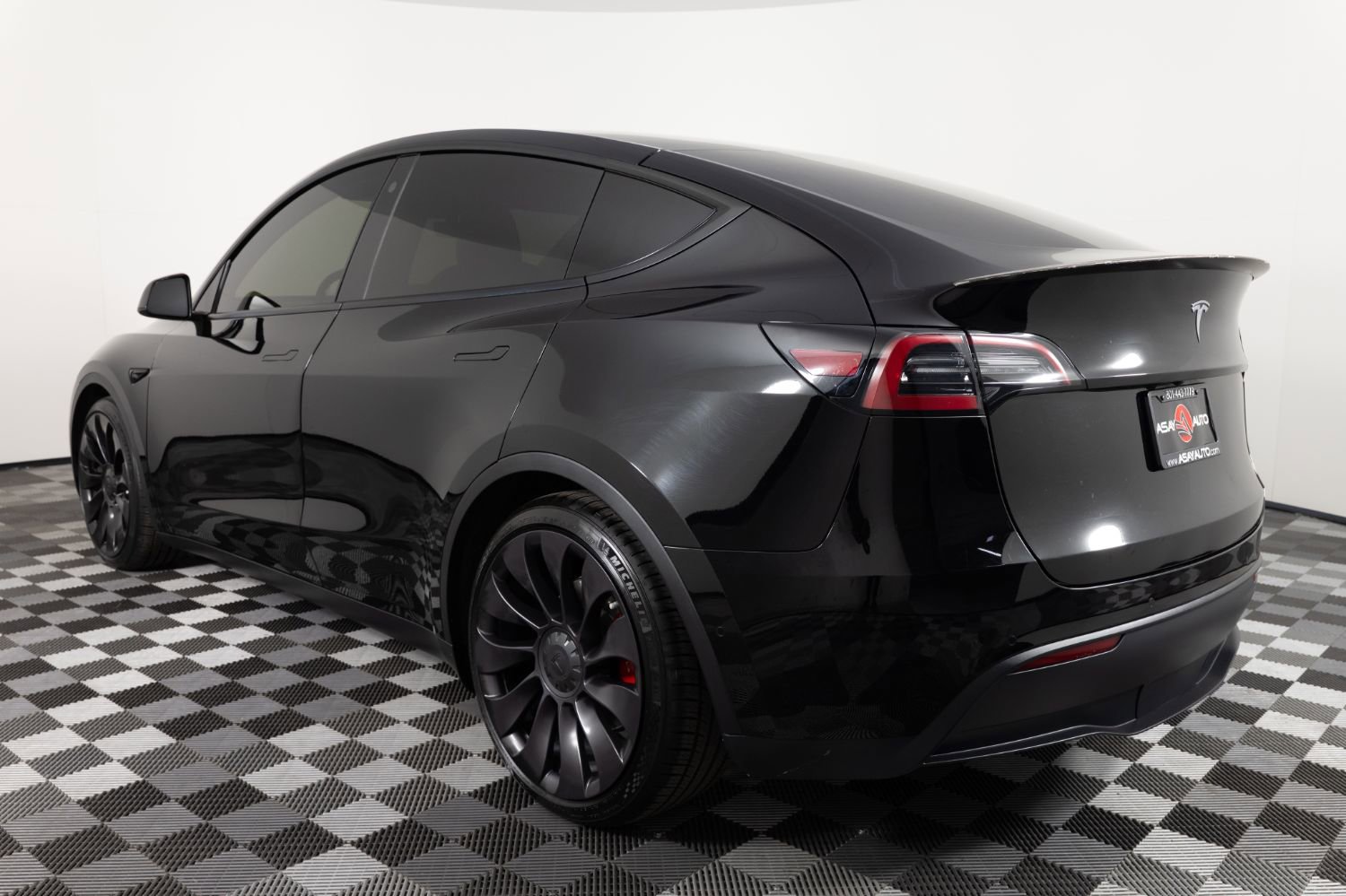 Used 2022 Tesla Model Y Performance AWD/4WD image 4