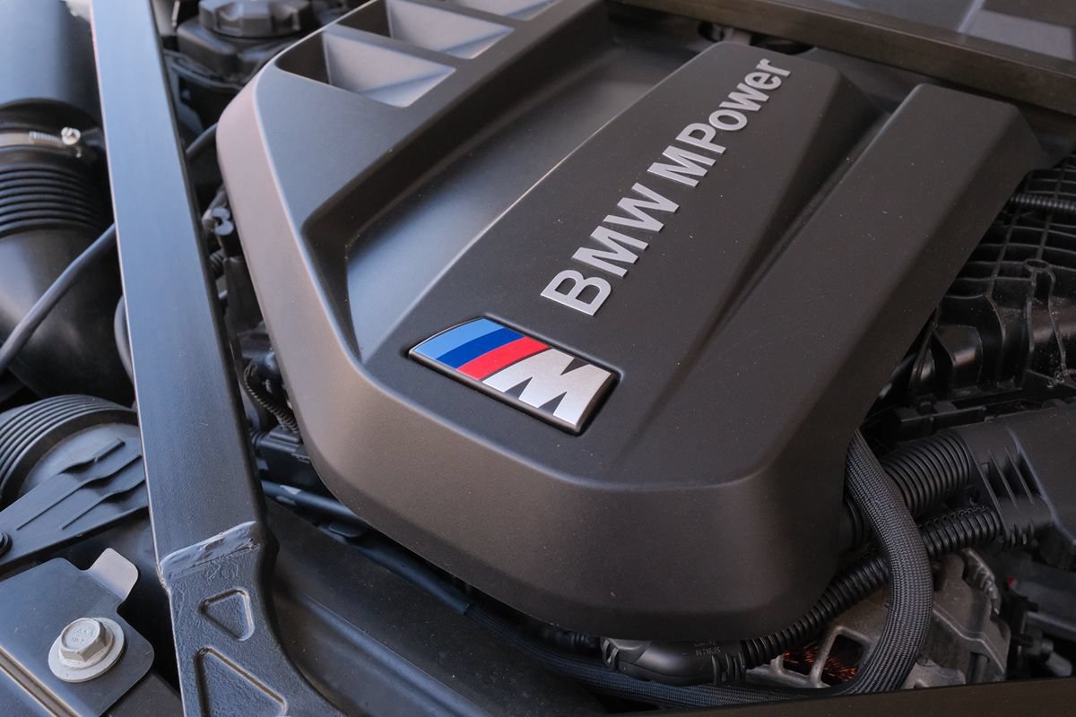 Used 2021 BMW M4 Competition w/ Parking Assistance Package RWD image 45