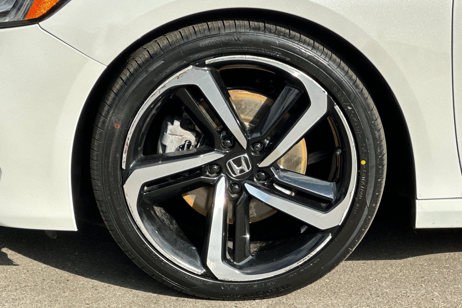 Used 2020 Honda Accord Sport image 25
