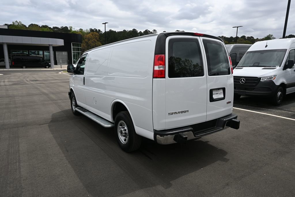 Used 2024 GMC Savana 2500 w/ Driver Convenience Package image 4
