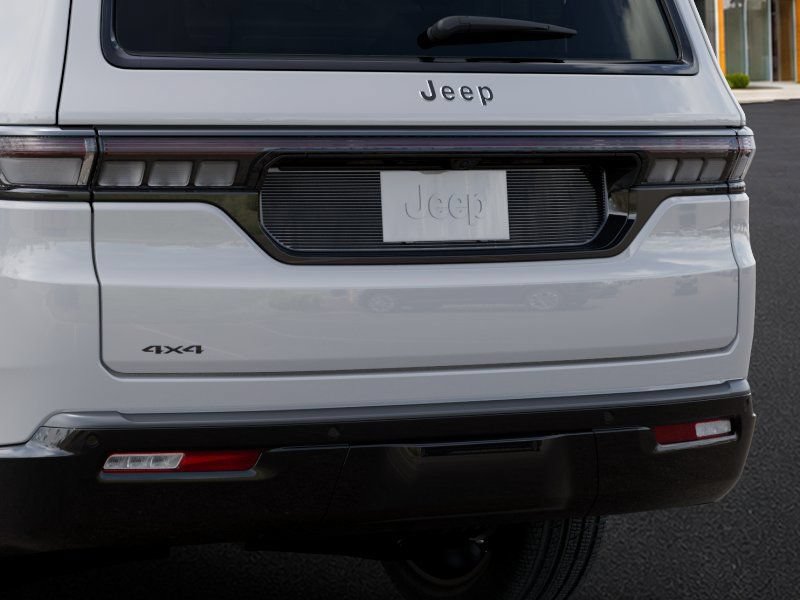 New 2026 Jeep Grand Wagoneer Limited AWD/4WD image 13