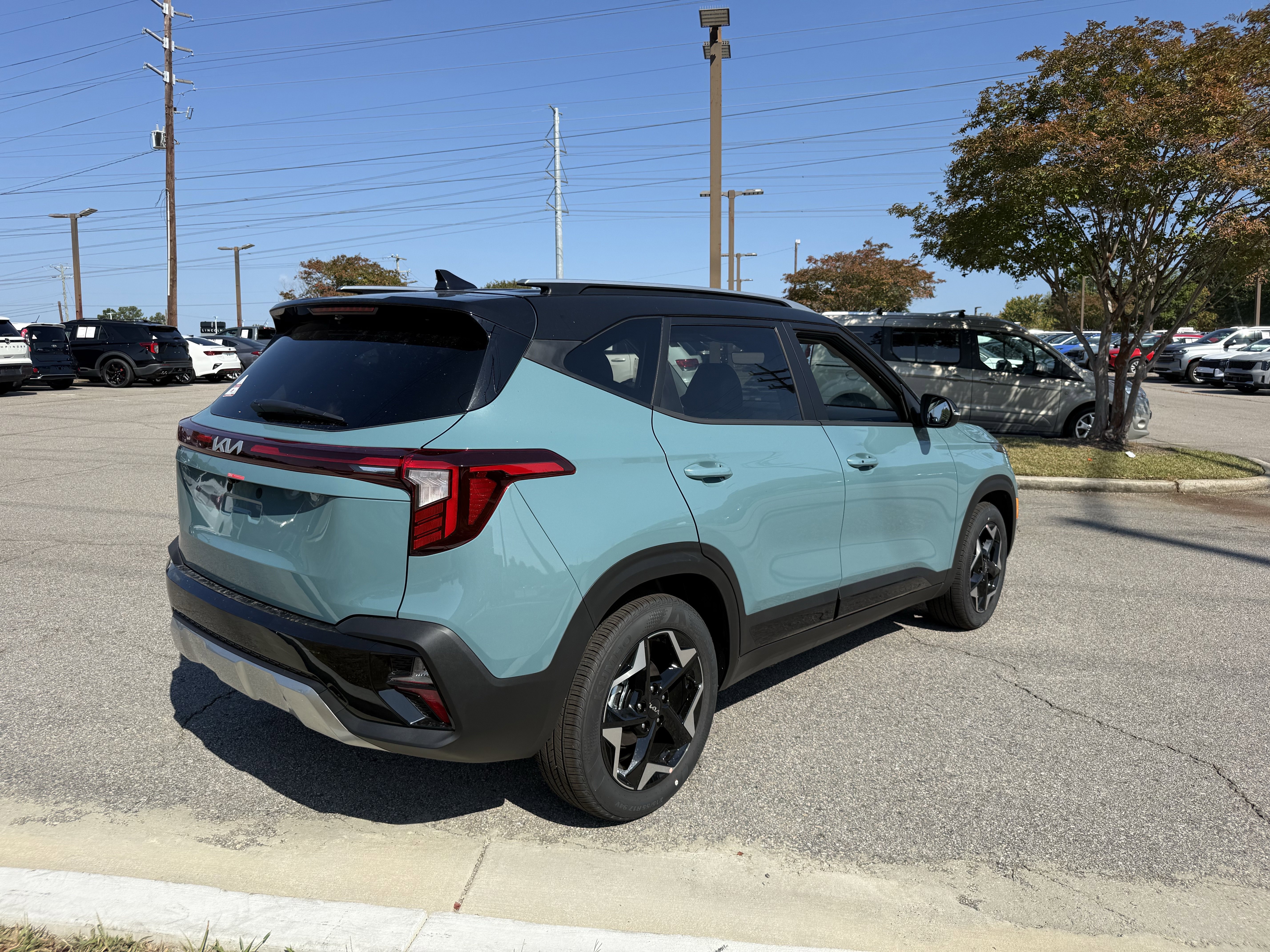 New 2026 Kia Seltos S image 6