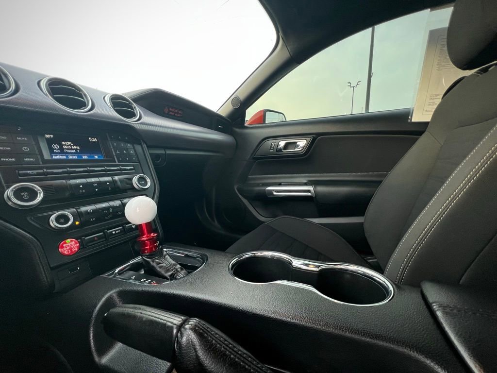 Used 2016 Ford Mustang Coupe image 53