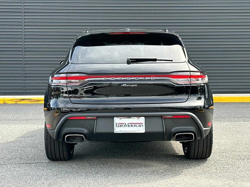 New 2026 Porsche Macan AWD/4WD image 17