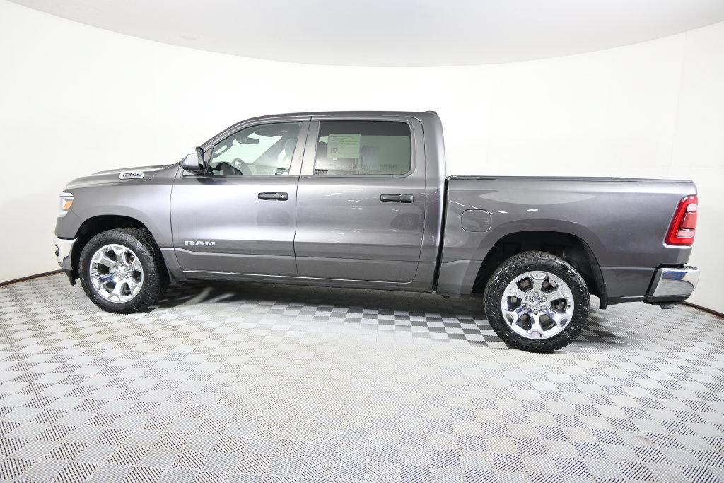 Used 2023 RAM 1500 Big Horn AWD/4WD image 3