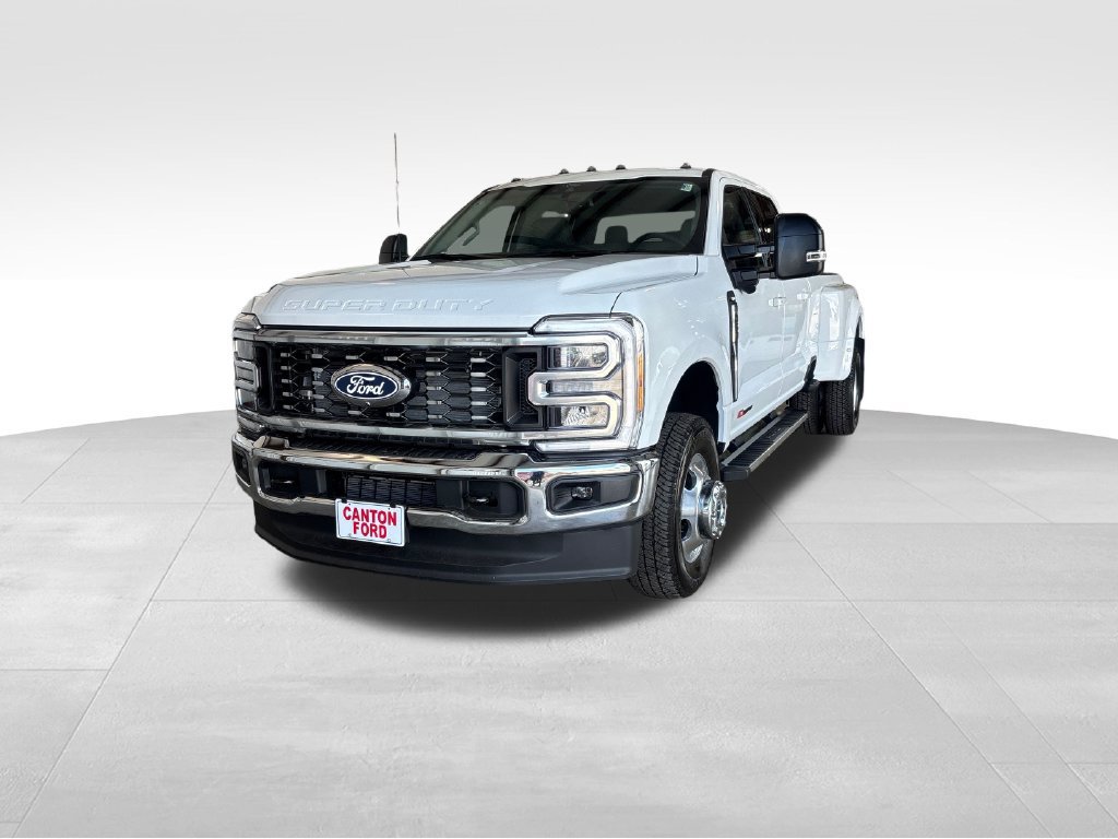 New 2027 Ford F350 XLT w/ XLT Premium Package