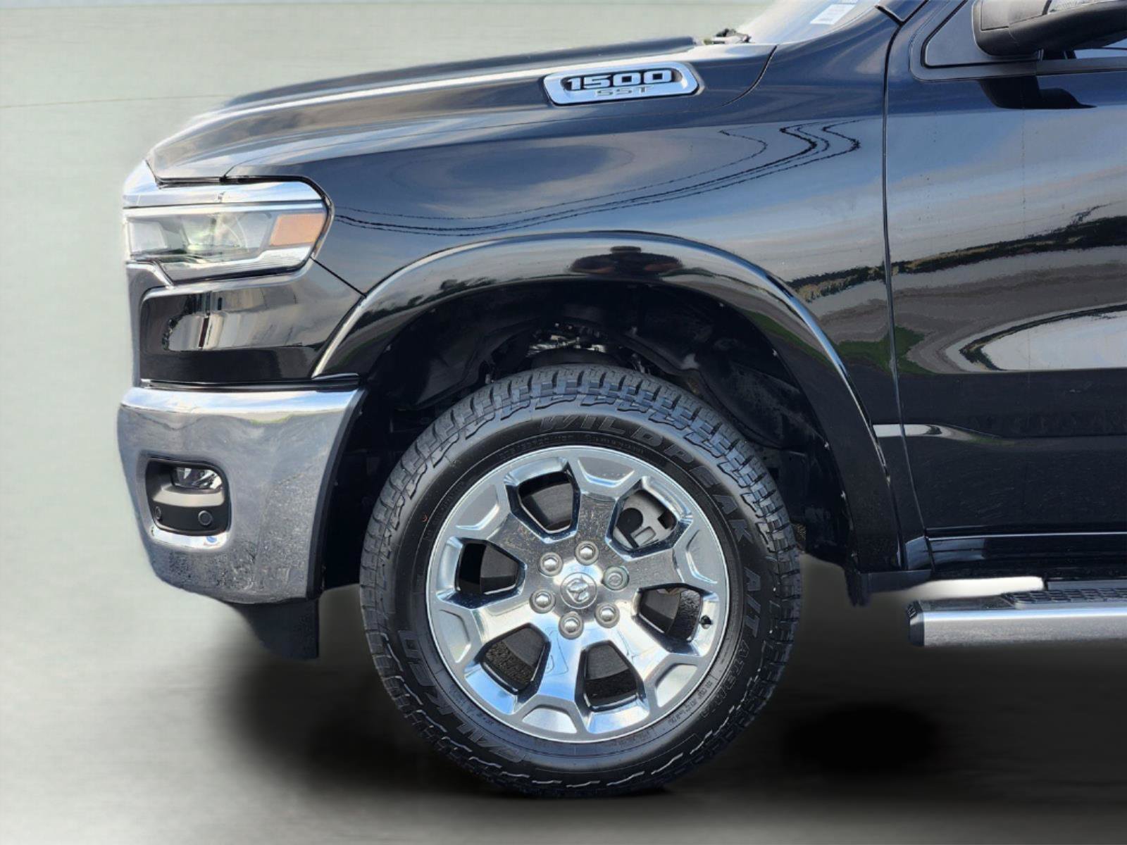 Used 2025 RAM 1500 Lone Star AWD/4WD image 9