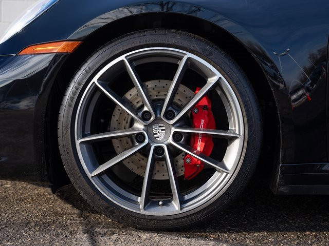 Certified 2021 Porsche 911 Carrera 4S image 12