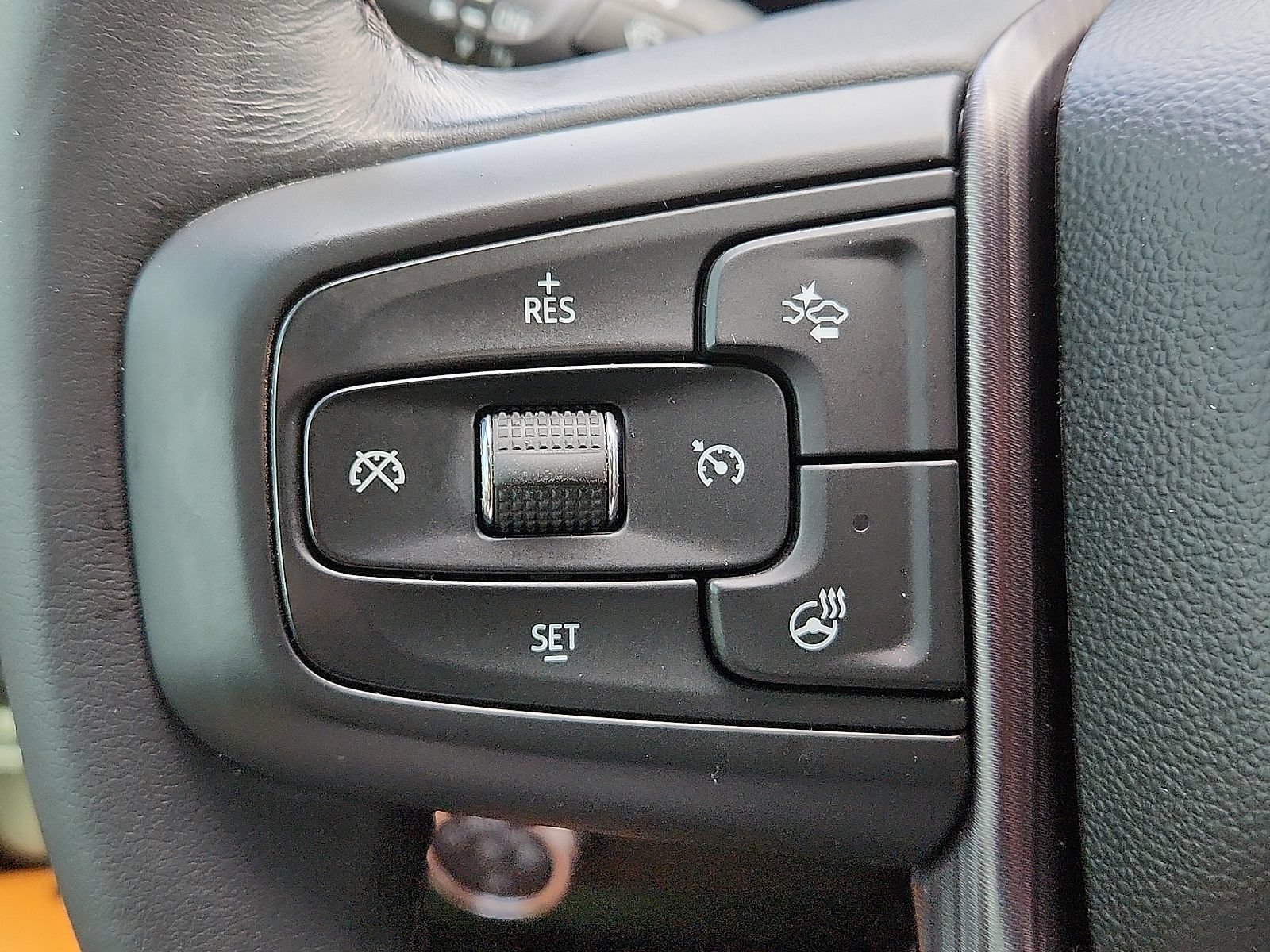 Used 2024 GMC Sierra 2500 Denali Ultimate AWD/4WD image 17