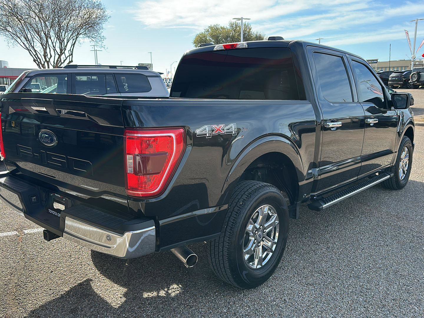 Used 2023 Ford F150 XLT w/ Equipment Group 301A Mid AWD/4WD image 3