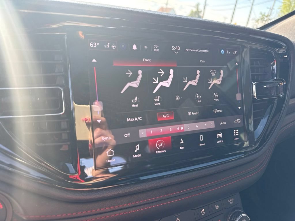 Used 2024 Dodge Durango GT AWD/4WD image 24