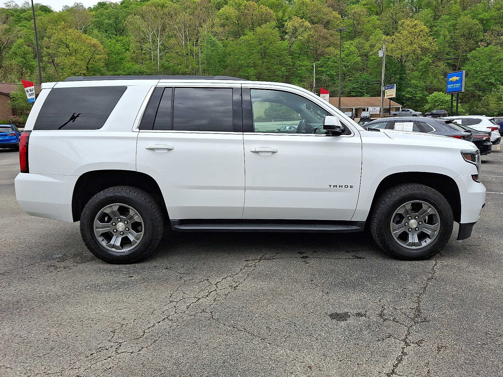 Used 2019 Chevrolet Tahoe LS w/ Max Trailering Package AWD/4WD image 7