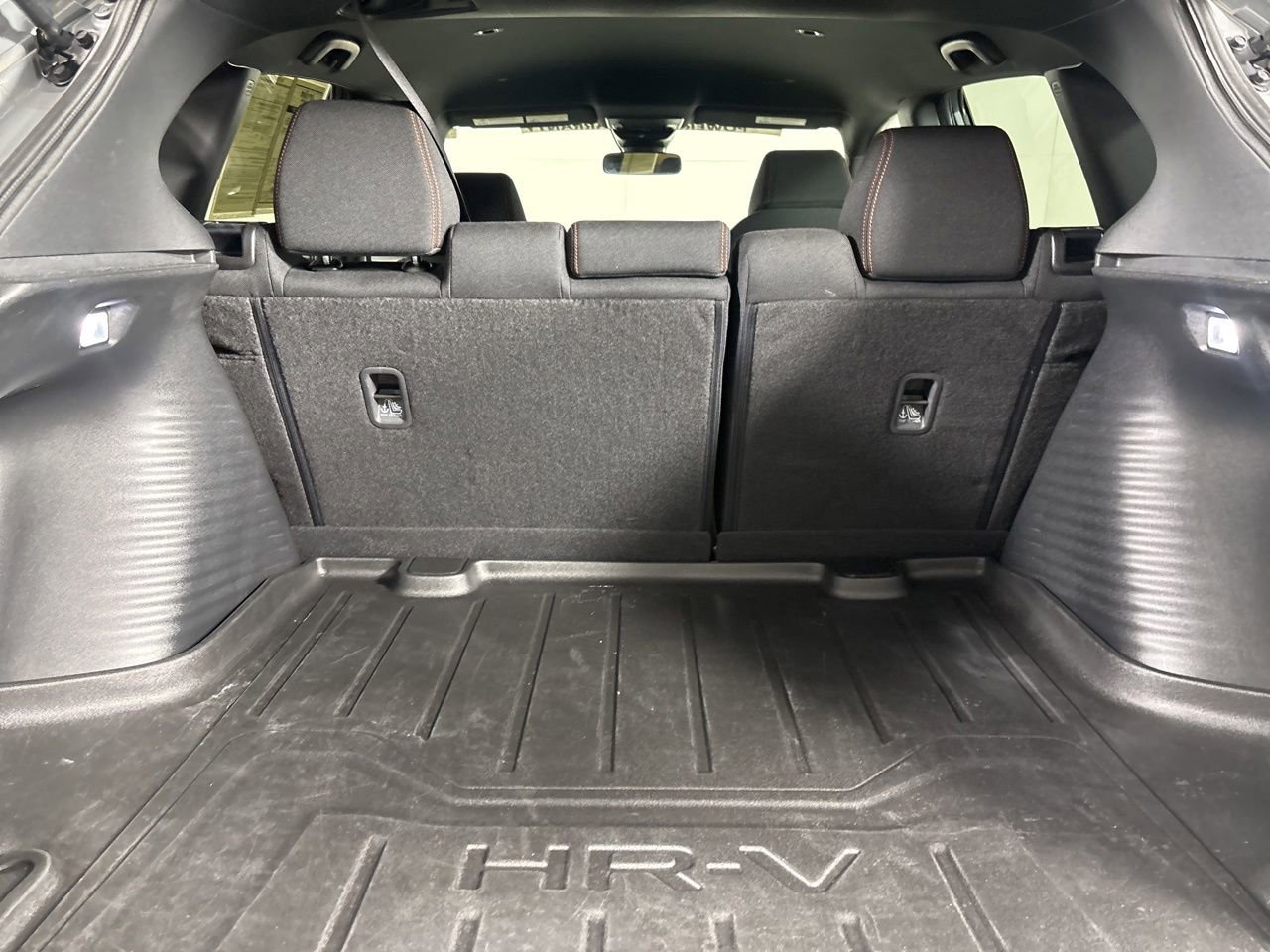 Used 2025 Honda HR-V Sport image 22