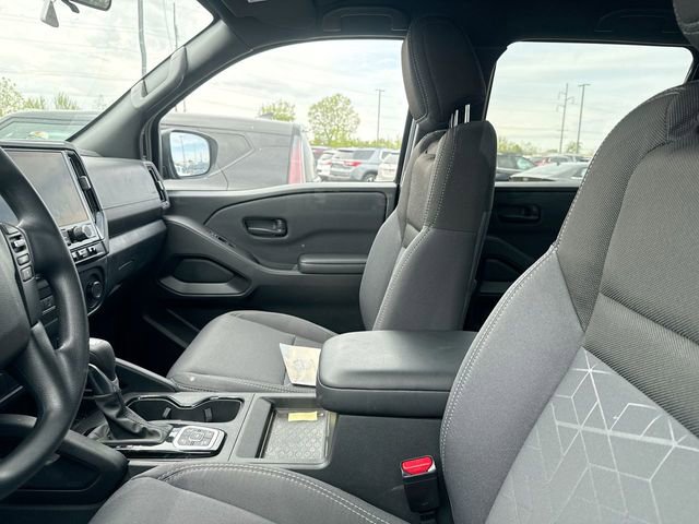 Used 2026 Nissan Frontier SV w/ Tow Package AWD/4WD image 9