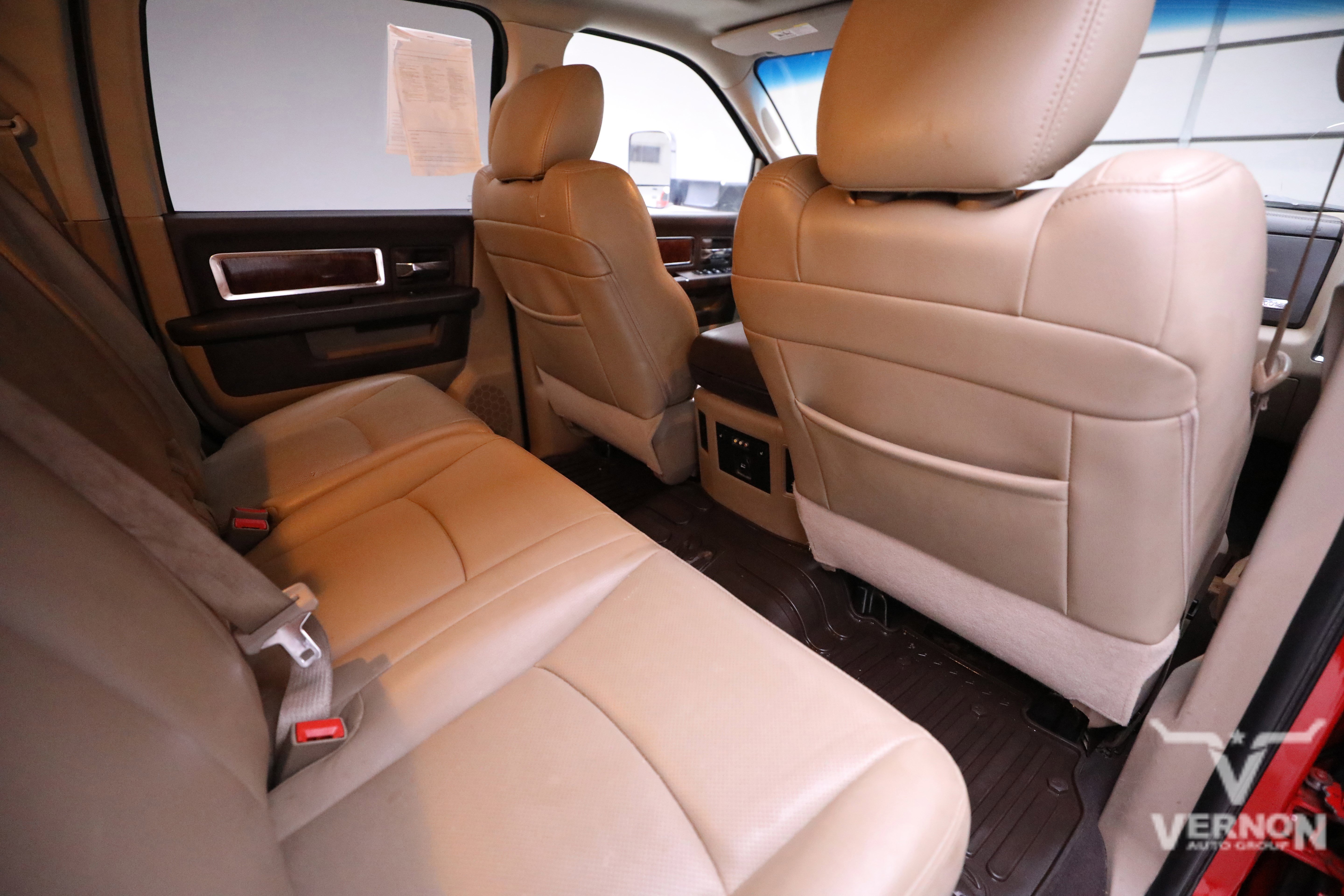 Used 2012 RAM 3500 Laramie w/ Cold Weather Group image 12