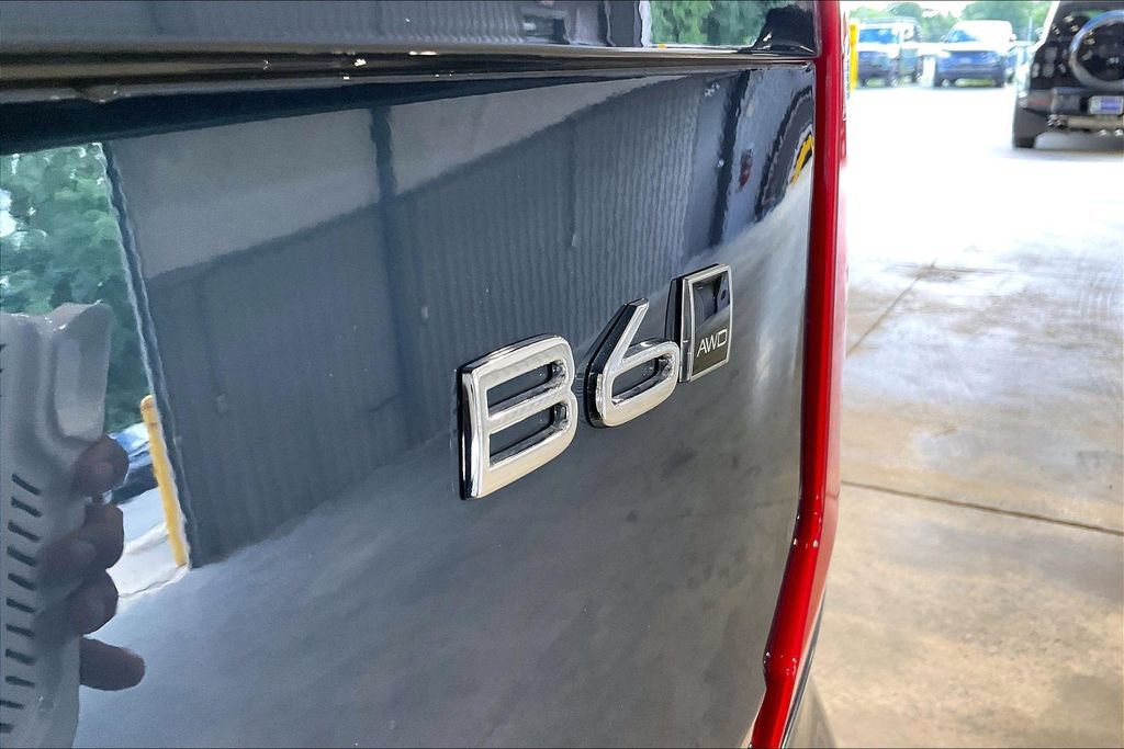 Certified 2025 Volvo XC90 B6 Plus w/ Protection Package AWD/4WD image 25