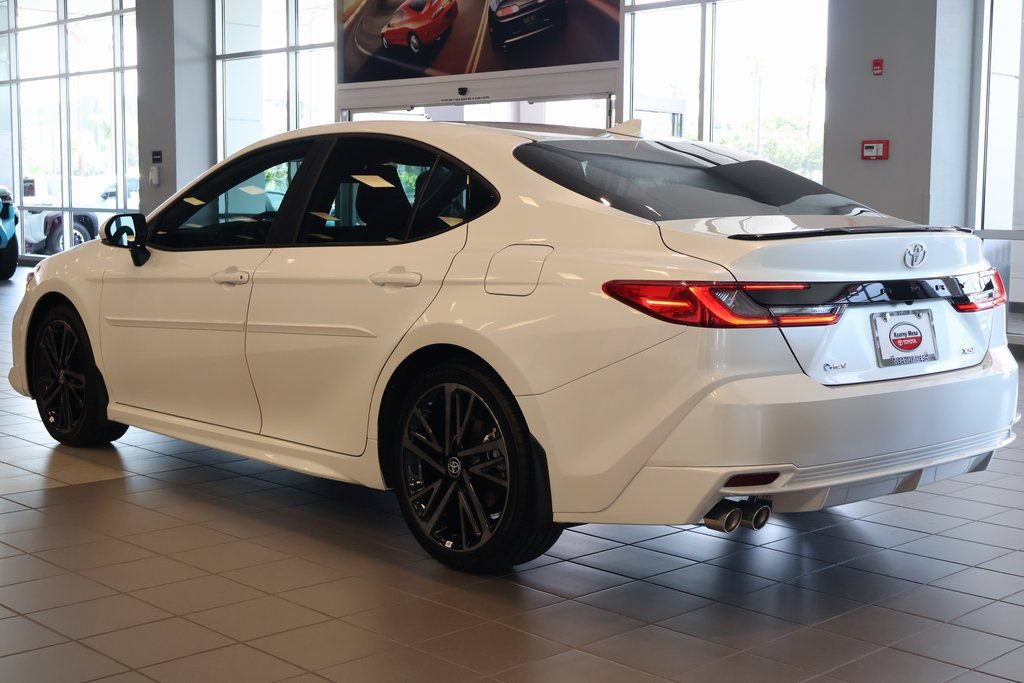 Used 2026 Toyota Camry XSE FWD image 4