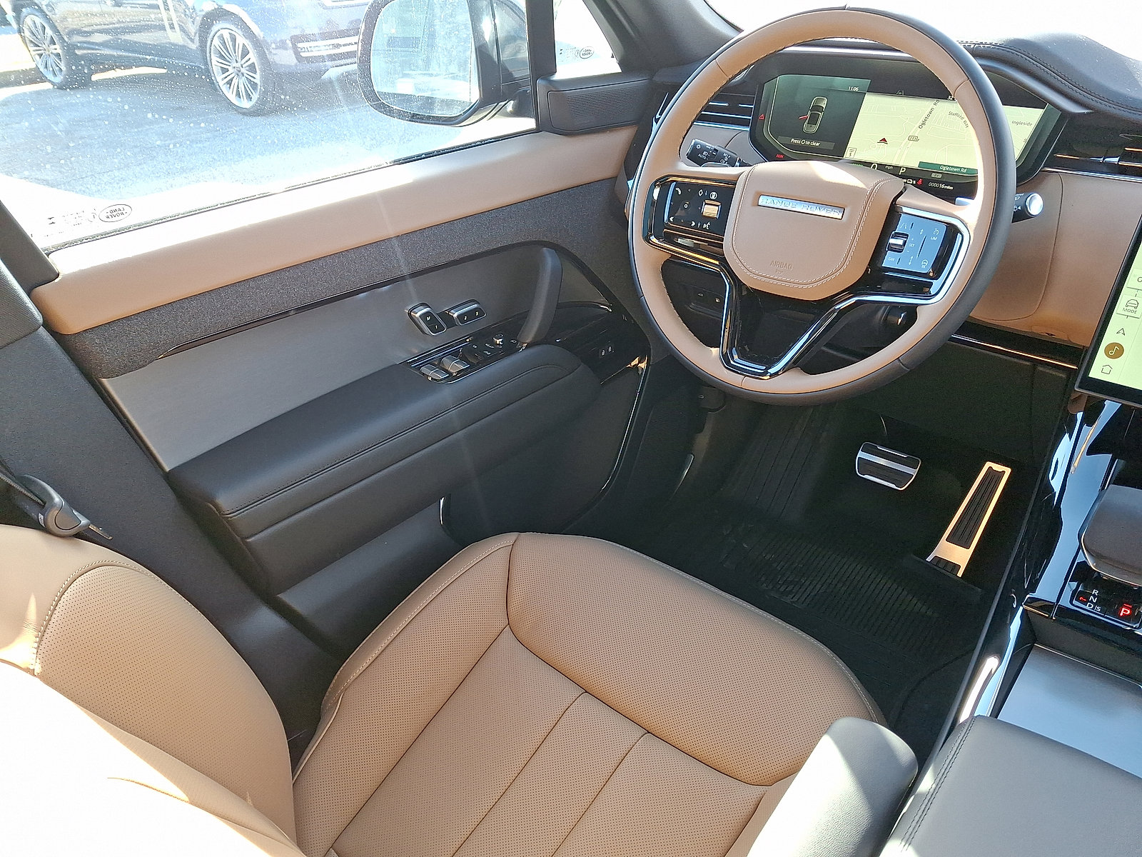 New 2025 Land Rover Range Rover Sport Dynamic SE image 12